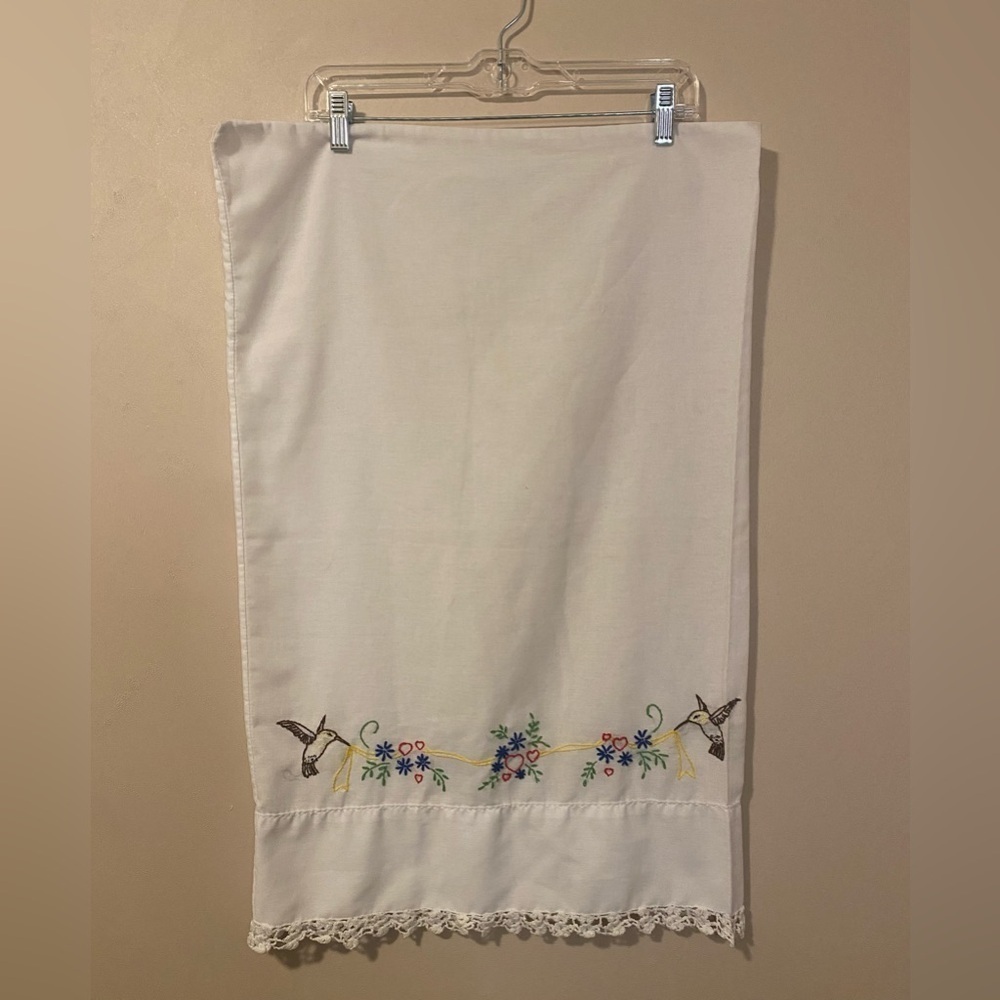 Vintage Westpoint Stevens pillowcase embroidered hummingbird Made in the USA